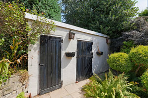 Mansfield Road Creswell